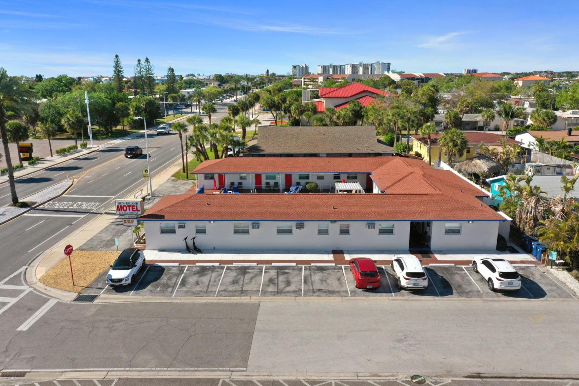 Sun Island Motel St. Pete Beach Exterior foto